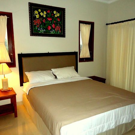 Dewa Put Guest House Ubud Esterno foto