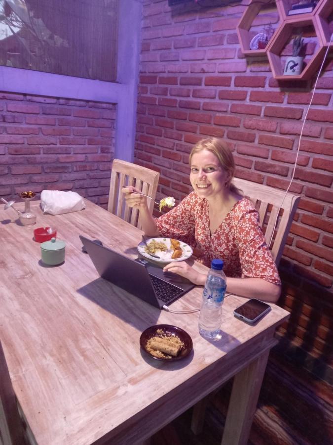 Dewa Put Guest House Ubud Esterno foto