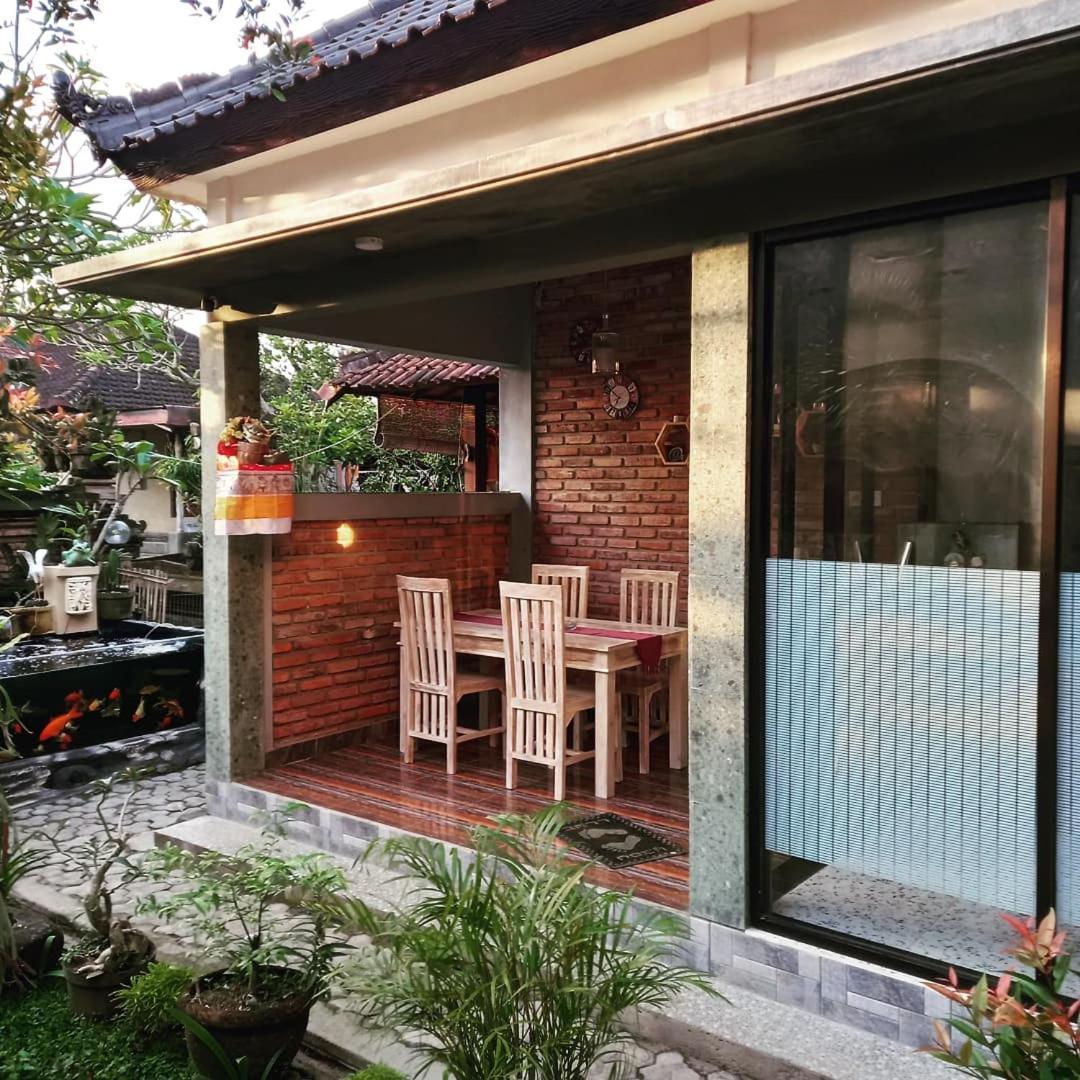 Dewa Put Guest House Ubud Esterno foto